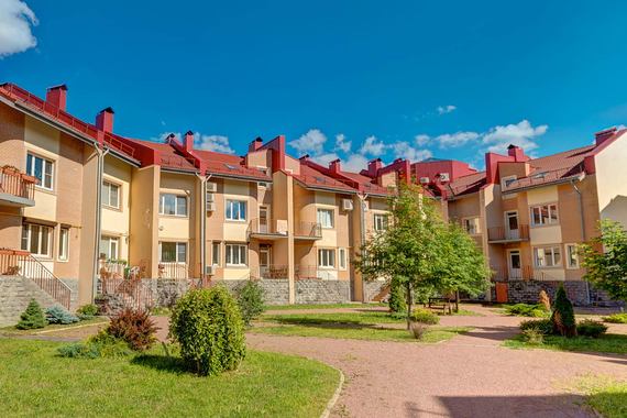 На сайте «Группы Прайм» указано, что компания продолжает продажи квартир в «Новой Скандинавии»