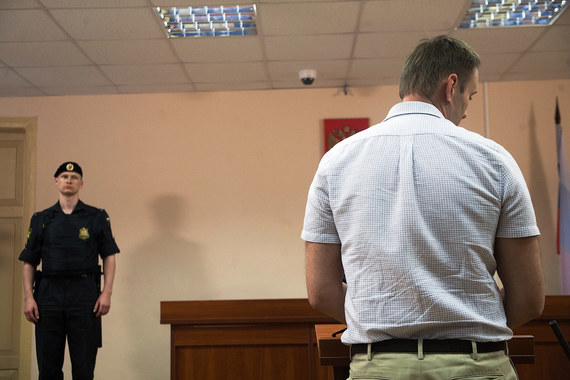 «Кировлес» требует у Алексея Навального 16 млн рублей