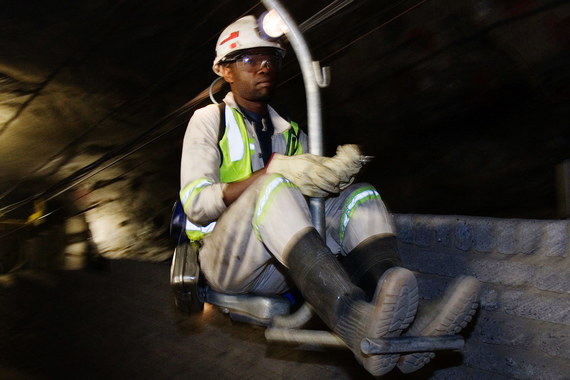Акции Glencore рухнули на 31,4% на опасениях инвесторов относительно задолженности компании