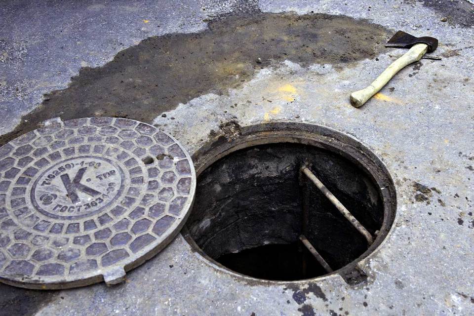 Пенсионные взносы скинули в бюджетную дыру