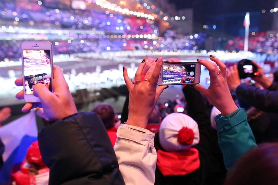 При подготовке к прошедшей в феврале 2014 г. Олимпиаде в Сочи государство выделило на развитие инфраструктуры связи несколько больше – 6,87 млрд руб.