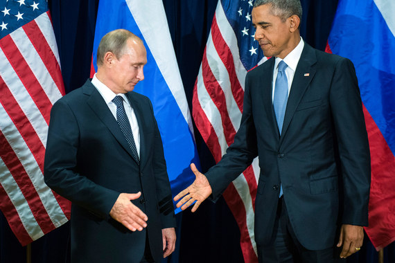 На публике Путин и Обама ограничились лишь рукопожатием без слов