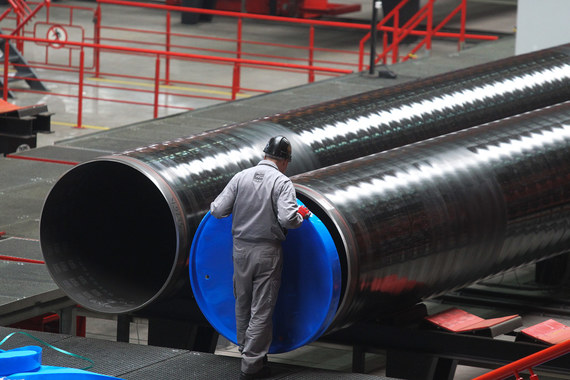 «Газпром» по требованию ФАС готов вновь изменить процедуру покупки труб