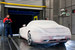 В климатическо-ветровом туннеле Mercedes-Benz, запущенном в 2011 г., можно воспроизводить температуру воздуха от -40 до +60 градусов, ураганный ветер до 265 км/ч, тропические ливни и снежные бураны. На фото: испытания родстера SLS AMG в климатическом туннеле