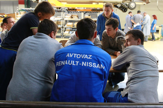 За время простоя для альянса Renault-Nissan было недовыпущено 1000 машин