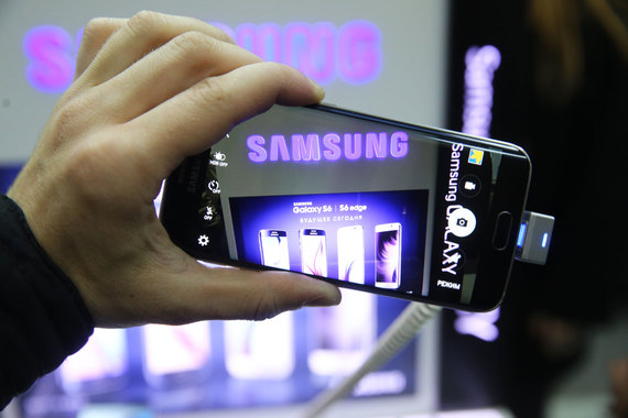 Рост прибыли от продажи мобильных устройств у Samsung был значительным