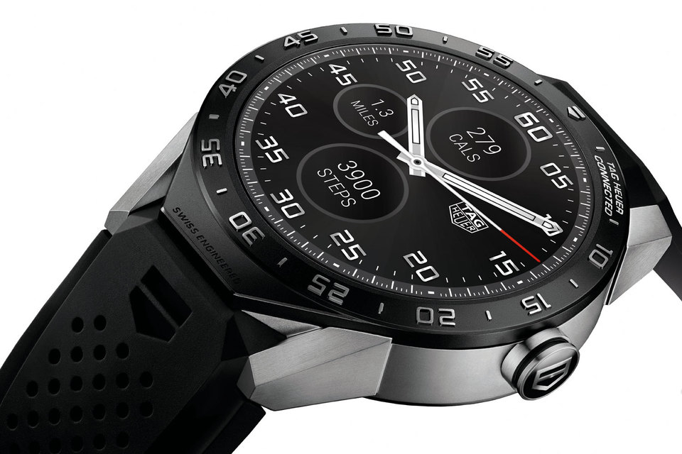 TAG Heuer представила в США свои первые умные часы TAG Heuer Connected
