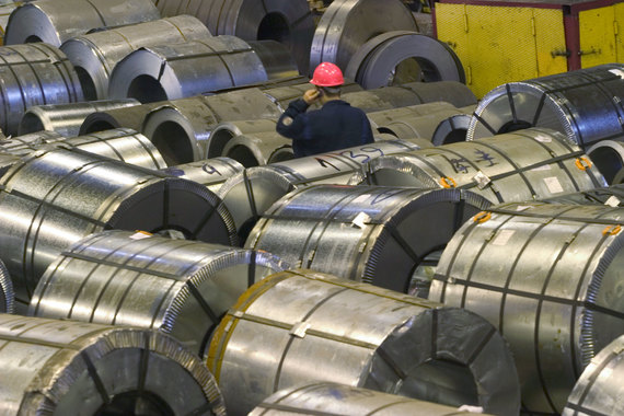 Российские цены на сталь должны снизиться как минимум на 10%, учитывая спред с экспортными поставками, прогнозирует БКС