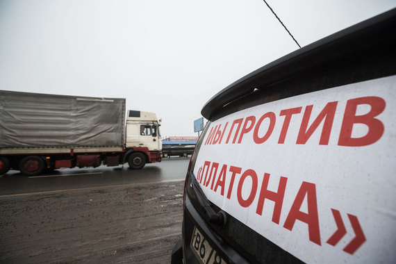Протесты дальнобойщиков поддержали все политические силы, кроме единороссов