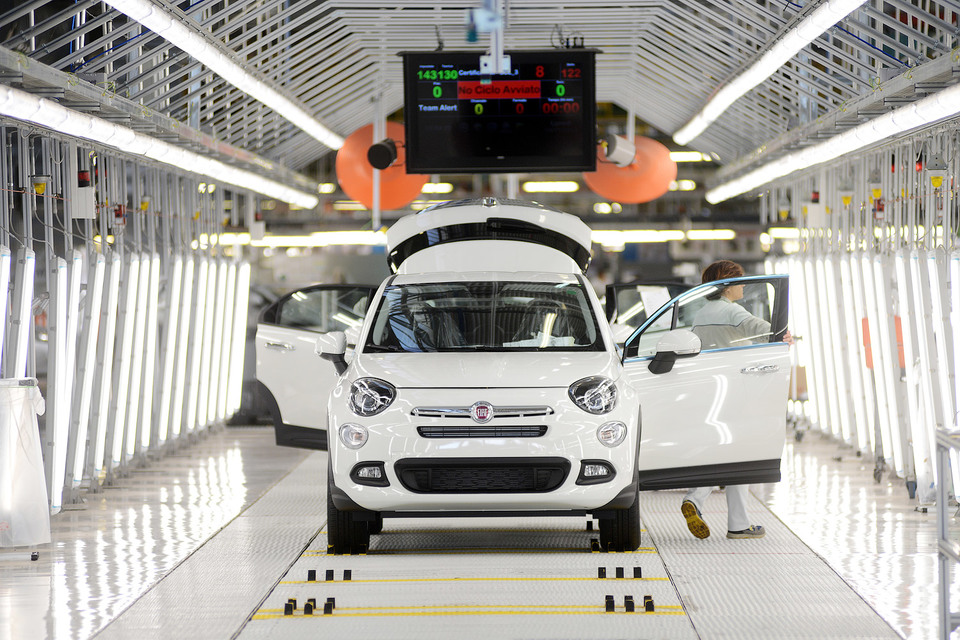 В США спрос на автомобили Fiat Chrysler приближается к рекордному уровню