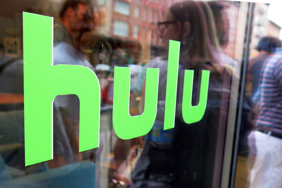 За последний год число просмотров видео на Hulu выросло на 85%, а количество его подписчиков – на 60%, рассказали аналитикам представители Fox