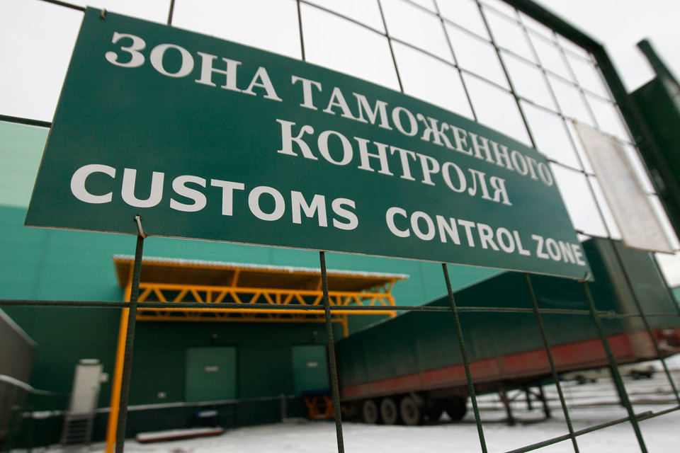 Минпромторг предлагает ввести уголовную ответственность за контрабанду товаров легкой промышленности