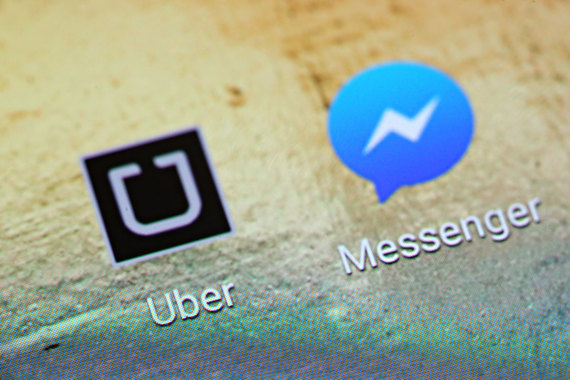 Uber заключил партнерское соглашение с Facebook Messenger. Пользователи мессенджера смогут вызывать такси непосредственно из приложения