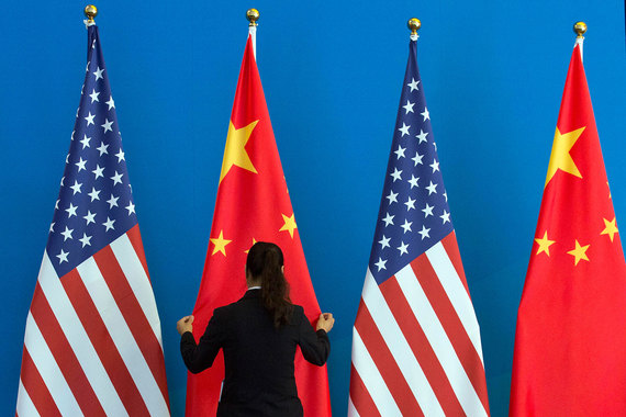 Китайское правительство вызвало для разъяснений поверенного в делах США и пообещало наложить санкции на американские компании Raytheon и Lockheed Martin