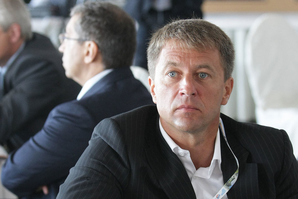 Акции Luxoft недавно продавал и гендиректор компании Дмитрий Лощинин