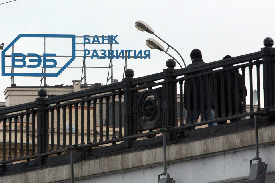 ВЭБ пока не уверен в том, что сможет положиться на отечественный рейтинг