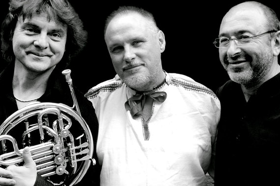 Вот уже 25 лет Moscow Art Trio ходит между жанрами