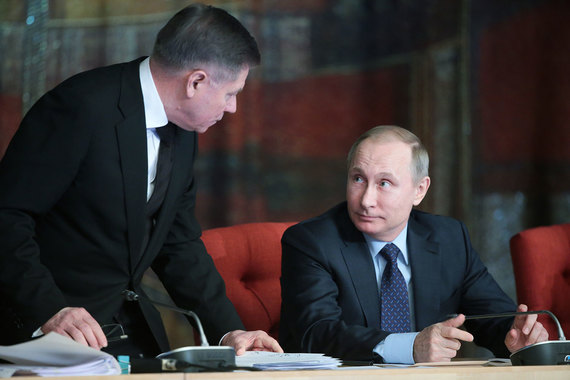 Владимир Путин попросил Вячеслава Лебедева (слева) обратить внимание на проблемы бизнеса