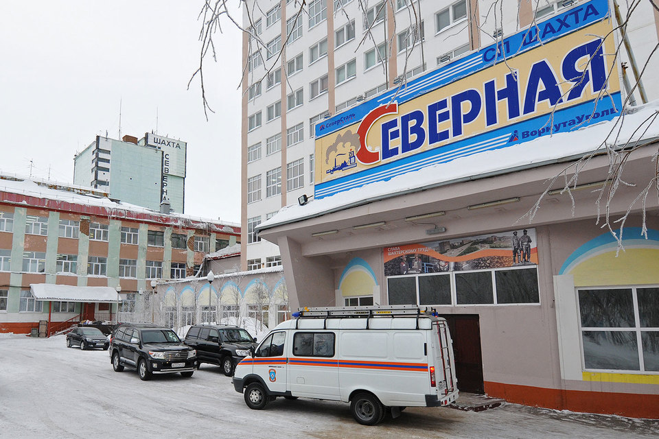 У оставшихся в шахте «Северная» 26 горняков не было шансов выжить, заявил министр по чрезвычайным ситуациям Владимир Пучков