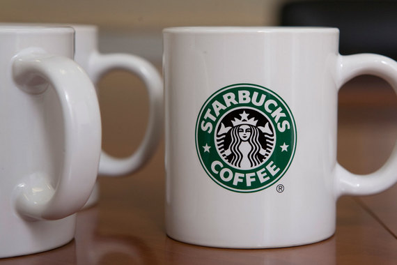 Американская сеть кофеен Starbucks дебютирует на родине эспрессо