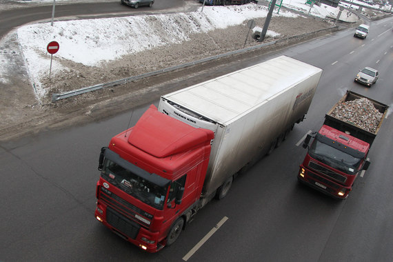 МВД предлагает не регистрировать автобусы и грузовики на физических лиц, оставив на рынке коммерческих перевозок только компании