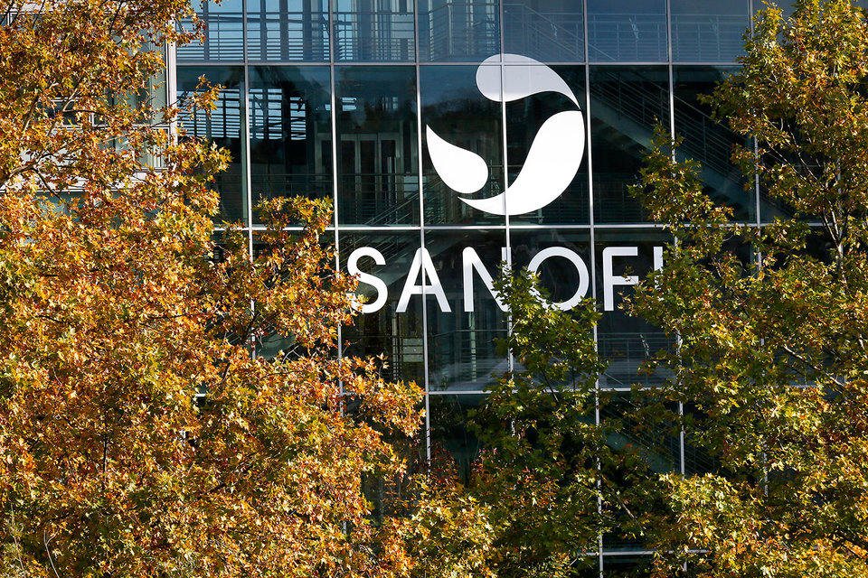 Вакцины Sanofi получили сертификат
