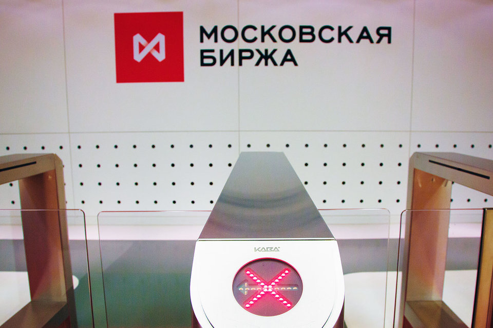 Несмотря на кризис и санкции, доля иностранных инвесторов на российском финансовом рынке не уменьшается, свидетельствуют данные Московской биржи