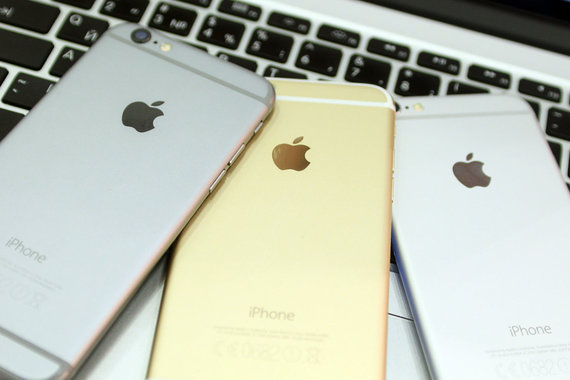 Отказ Apple помогать ФБР во взломе iPhone террориста из Сан-Бернардино дал шанс прославиться другим