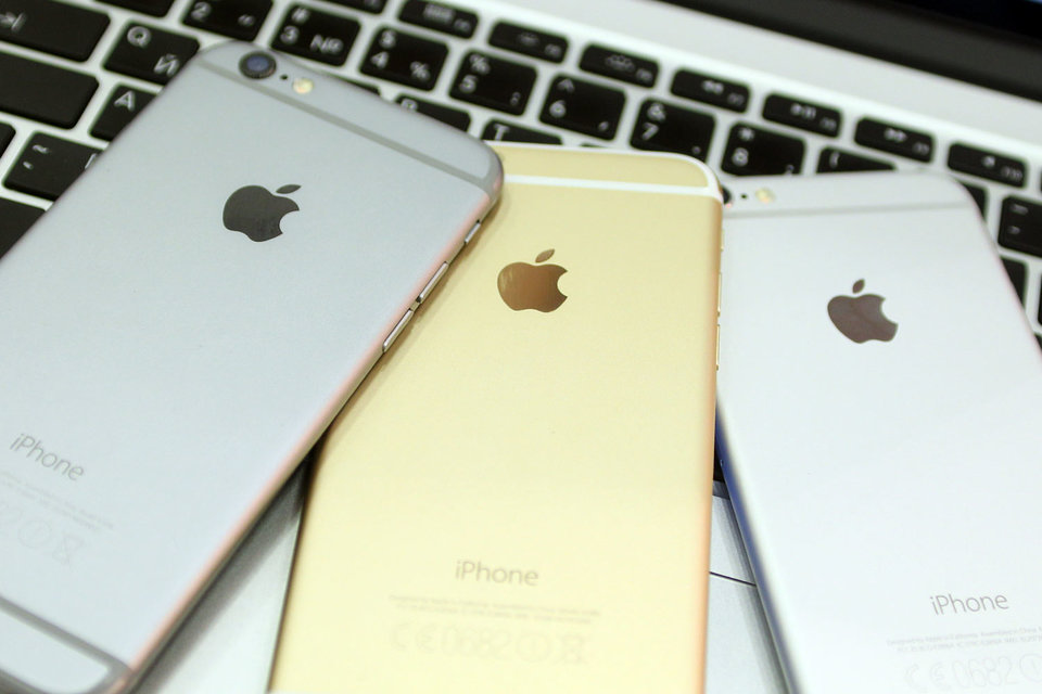Отказ Apple помогать ФБР во взломе iPhone террориста из Сан-Бернардино дал шанс прославиться другим