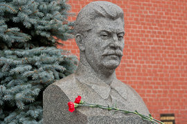 Россияне все лучше относятся к Иосифу Сталину