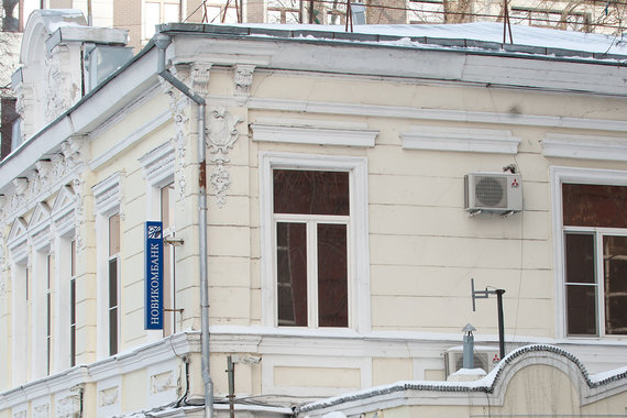 «Ростех» готов основательно потратиться на Новикомбанк