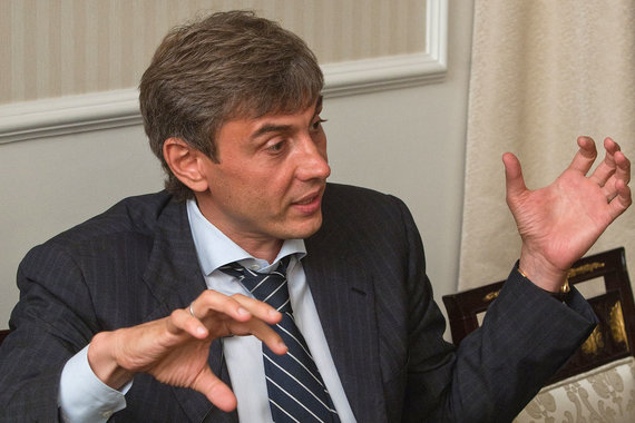 Гендиректор «Магнита» Сергей Галицкий снизил долю прямого владения в компании до 35%, переведя 3,5% в кипрский офшор