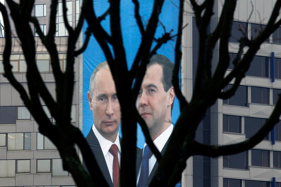 Руководству страны никак не удается отказаться от назначения единственного поставщика