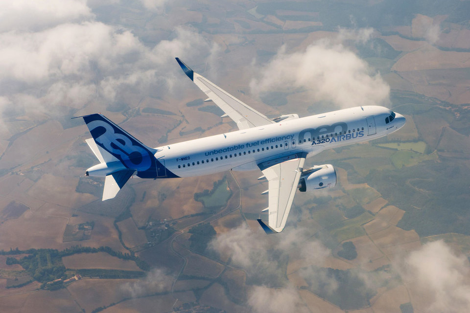 S7 первой в России получит самолеты семейства Airbus 320 neo (на фото), которые расходуют на 15% меньше топлива
