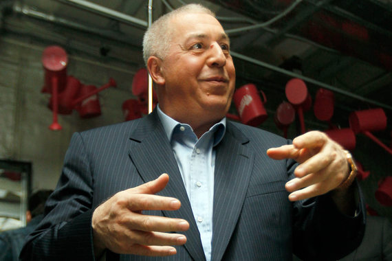 Михаил Гуцериев заработал на дешевой нефти
