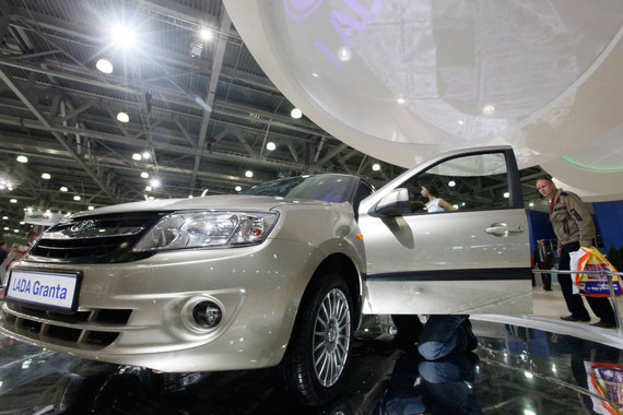 Lada Granta вернула лидерство на российском рынке