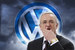 В сентябре 2015 г. гендиректор крупнейшего в Европе автопроизводителя Volkswagen Мартин Винтеркорн ушел в отставку после скандала с занижением показателей вредных выбросов автомобилями концерна, уже получившего название «дизельгейт». «Я в шоке от последних событий. Прежде всего от того, что столь грубые нарушения приобрели такой размах в Volkswagen Group», - заявил Винтеркорн. Он попросил наблюдательный совет группы прекратить его полномочия гендиректора «в интересах компании»