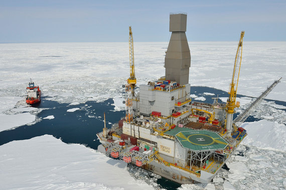 «Сахалин-1», оперирует которым Exxon Neftegas (по 20% – у «Роснефти» и ONGC, по 30% – у Exxon и Sodeco), включает три месторождения на северо-восточном шельфе Сахалина
