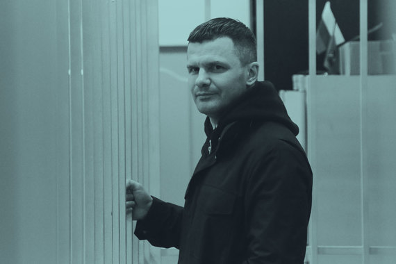 Каменщик остался под домашним арестом, а представитель СКР Владимир Маркин подтвердил выдвинутые обвинения