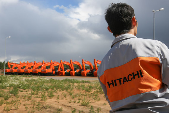 Российский завод Hitachi компенсирует потери от сократившегося вдвое местного рынка за счет экспорта