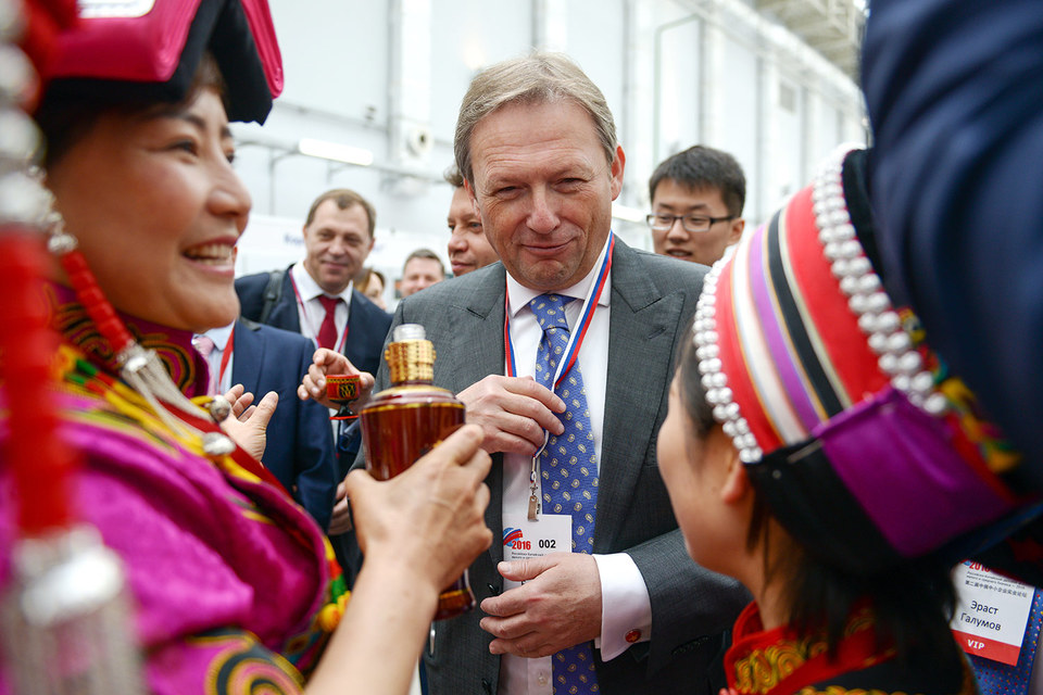 Председатель Российской части Российско-Китайского Комитета дружбы мира и сотрудничества Борис Титов