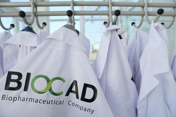 Российский производитель лекарств «Биокад» подал в США иск к Roche