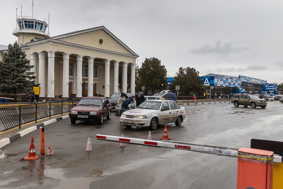 Новый пассажирский терминал в аэропорту Симферополя заработает через два года