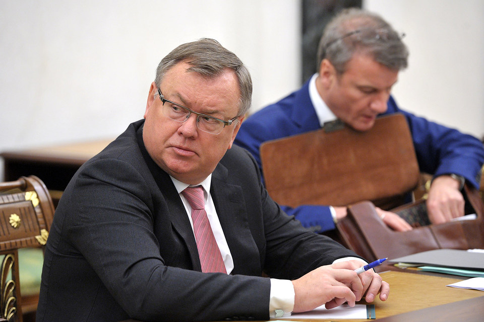 Предправления ВТБ Андрей Костин и президент Сбербанка Герман Греф