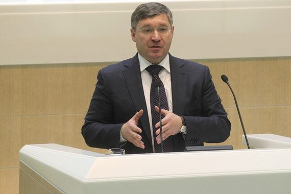 Заметных изменений в рейтинге не произошло: его по-прежнему возглавляют Владимир Якушев (на фото)