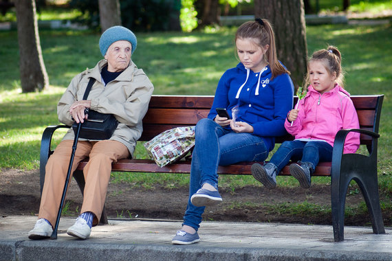 Антитеррористические поправки сделают нелегальной регистрацию на себя sim-карт, используемых родственниками, в том числе детьми
