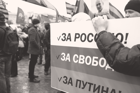 Может быть, надо вернуться в Советский Союз, который многие помнят, и некоторые даже с ностальгией?