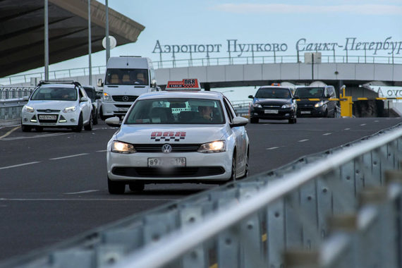 Чиновники хотят привлечь в «Пулково» побольше авиаперевозчиков