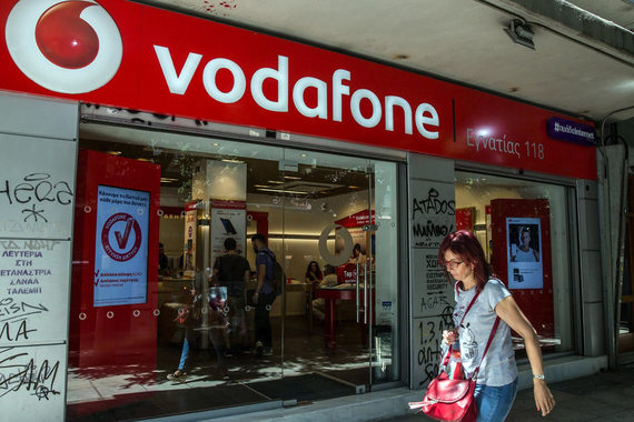 Vodafone может перенести штаб-квартиру из Великобритании из-за выхода страны из Евросоюза