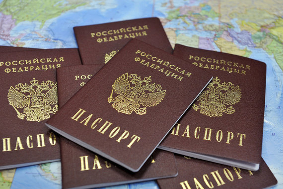 Оленеву отказали в предоставлении российского гражданства из-за отсутствия прописки в Крыму, хотя у него на руках было судебное решение, подтверждающее факт постоянного проживания